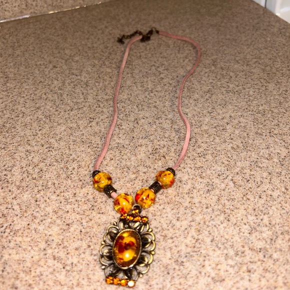 🔥☀️‼️Handmade Antique Necklace - Picture 2 of 3